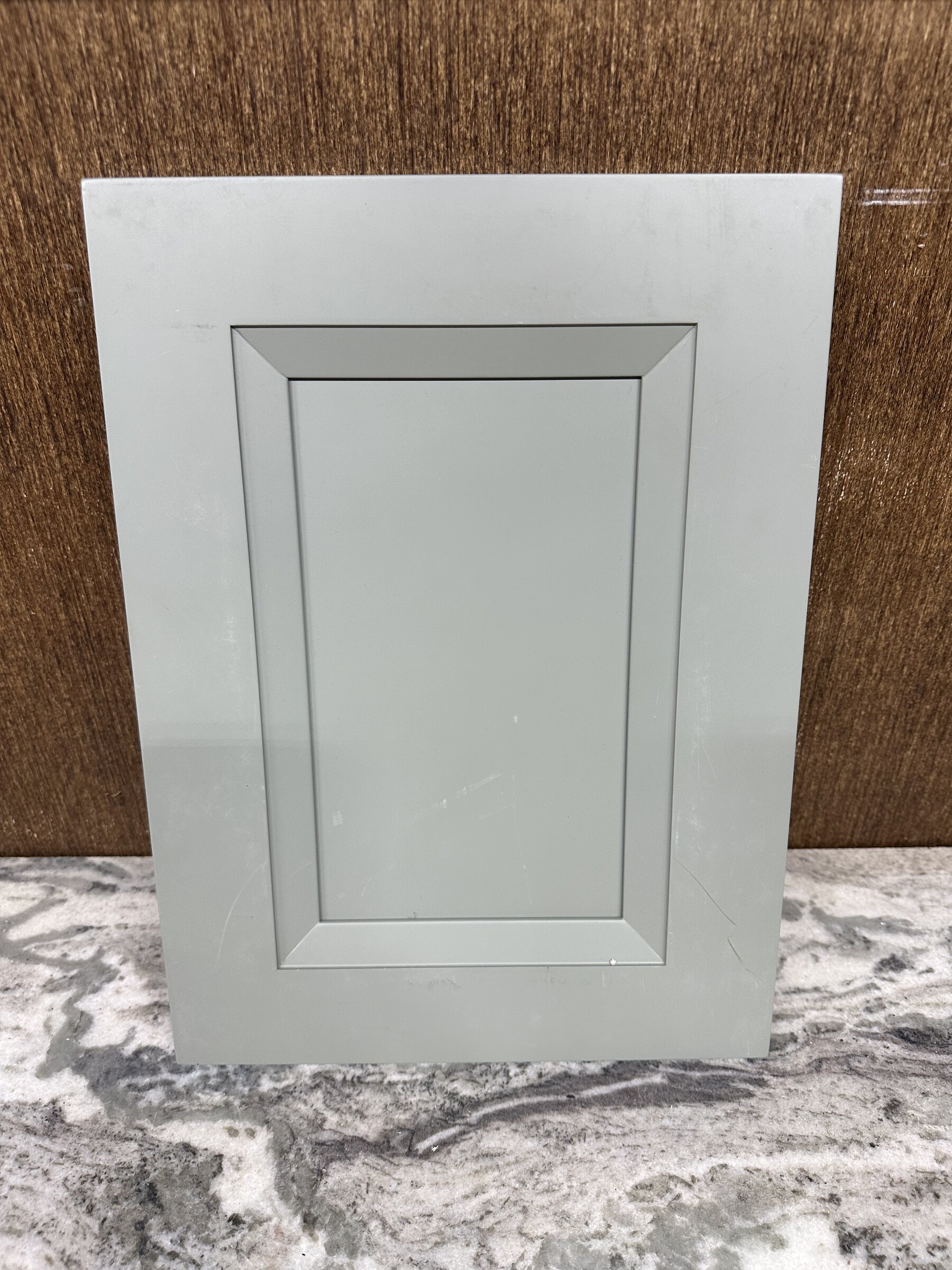 Oxford Gray finish